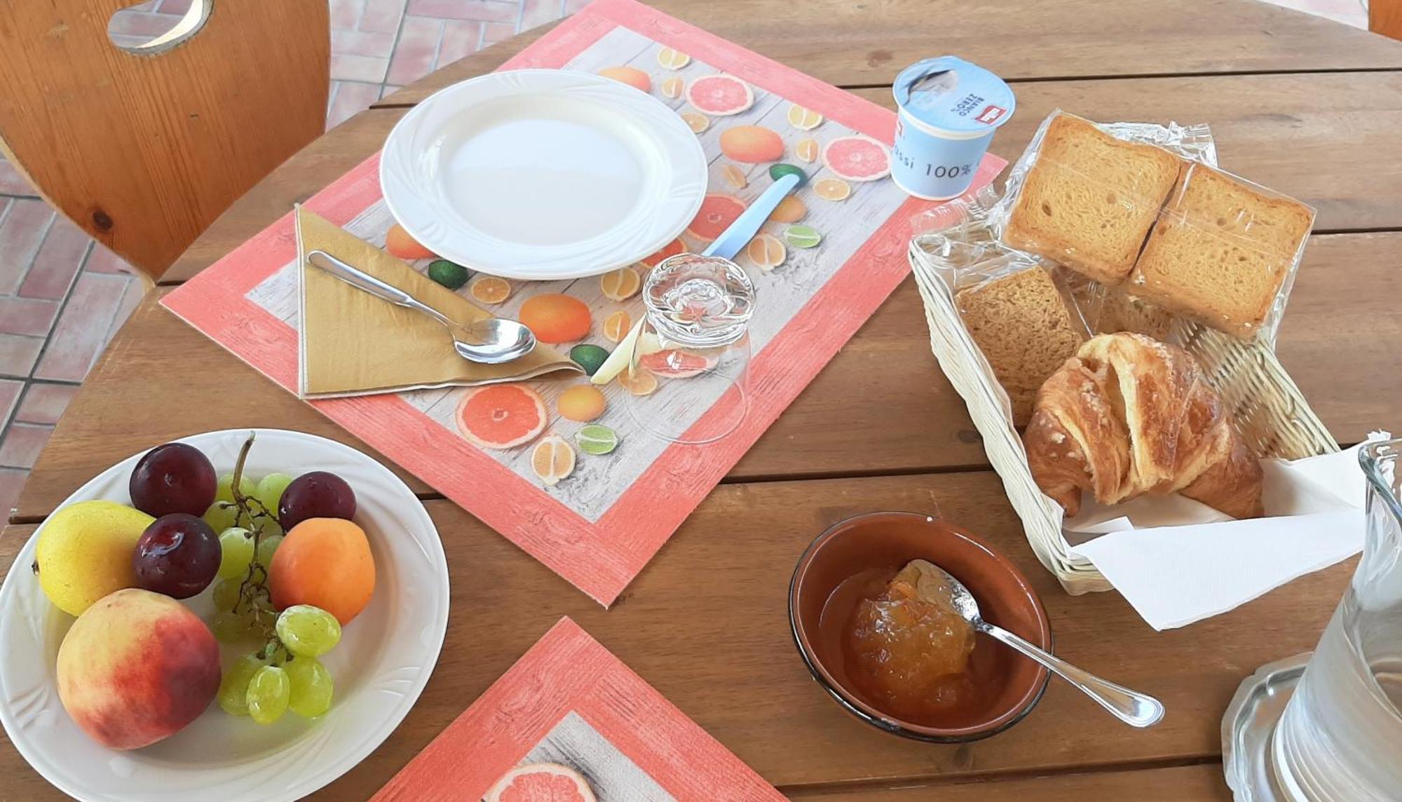 Casale Battaglini Bed & Breakfast Castelnuovo Cilento Luaran gambar